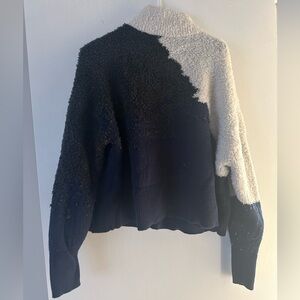 Lululemon sweater